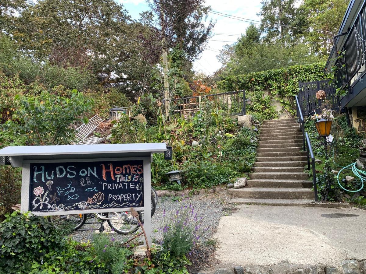 Hudson Homes Bnb Saanich Zewnętrze zdjęcie