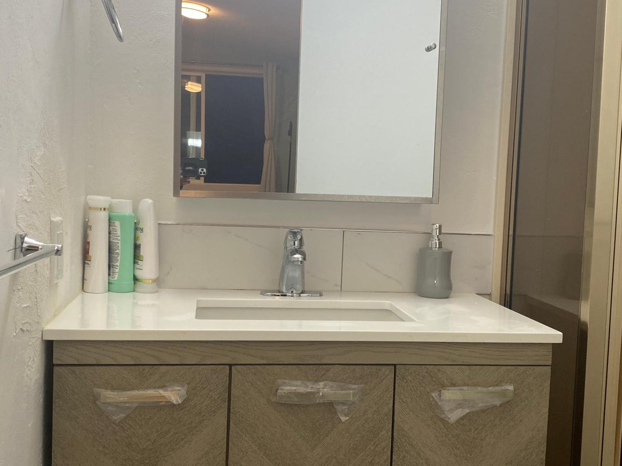 Hudson Homes Bnb Saanich Zewnętrze zdjęcie